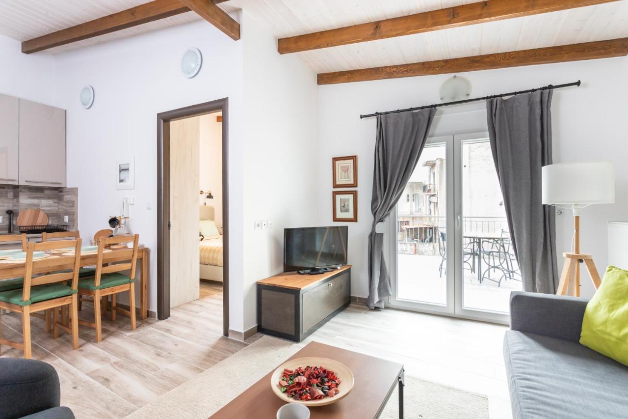 Modern City Center Loft Ioannina Exterior foto